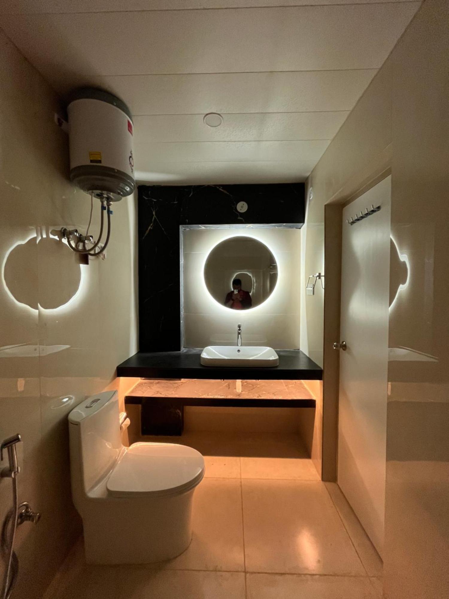 Spruce Hill Hotel & Restro ناينيتال المظهر الخارجي الصورة